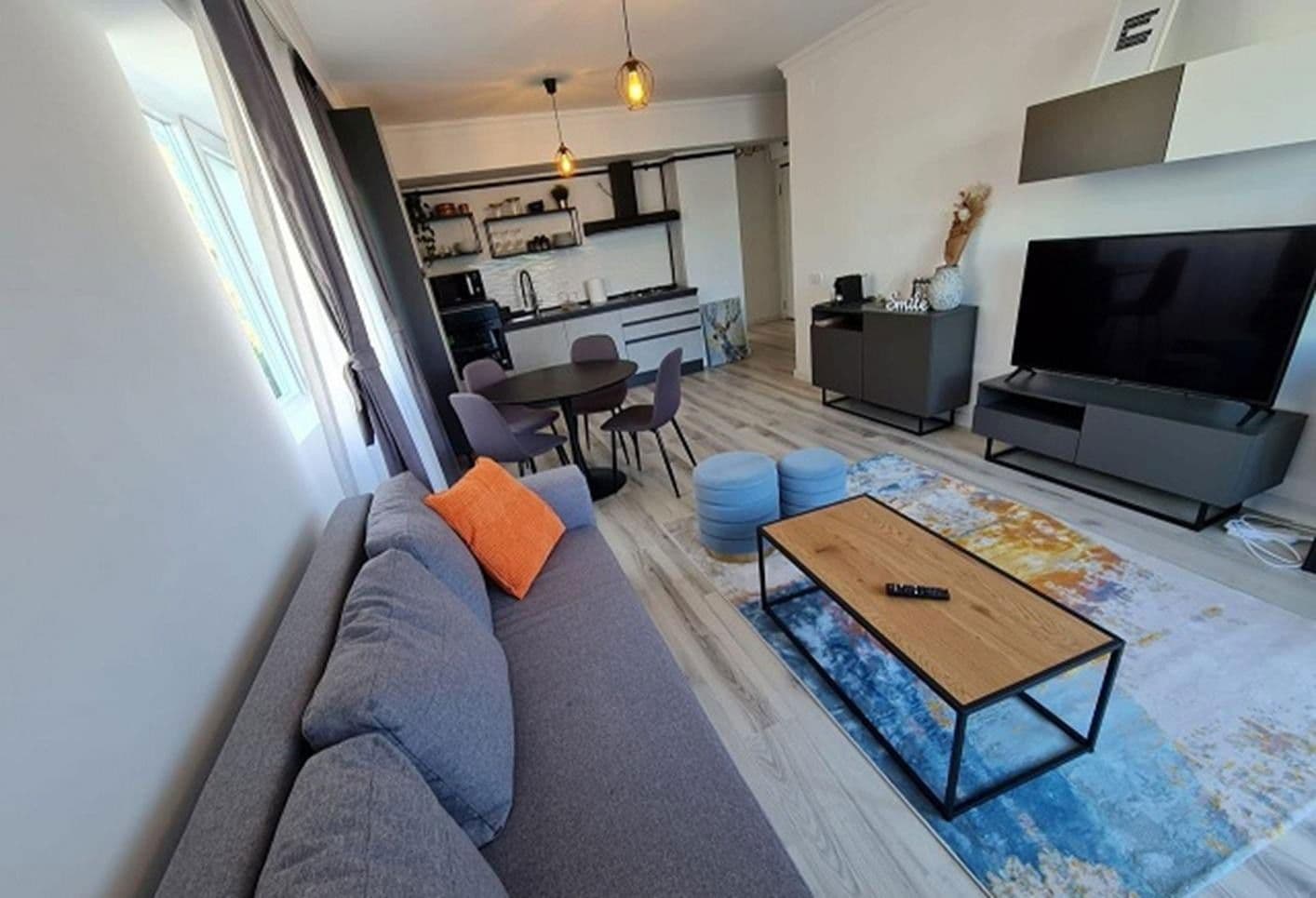 Prenájom bytu 1-izbový 30 m², Am Fliederbusch 4, Karben, Hesensko Prenájom bytu 1-izbový 30 m², Am Fliederbusch 4, Karben, Hesensko