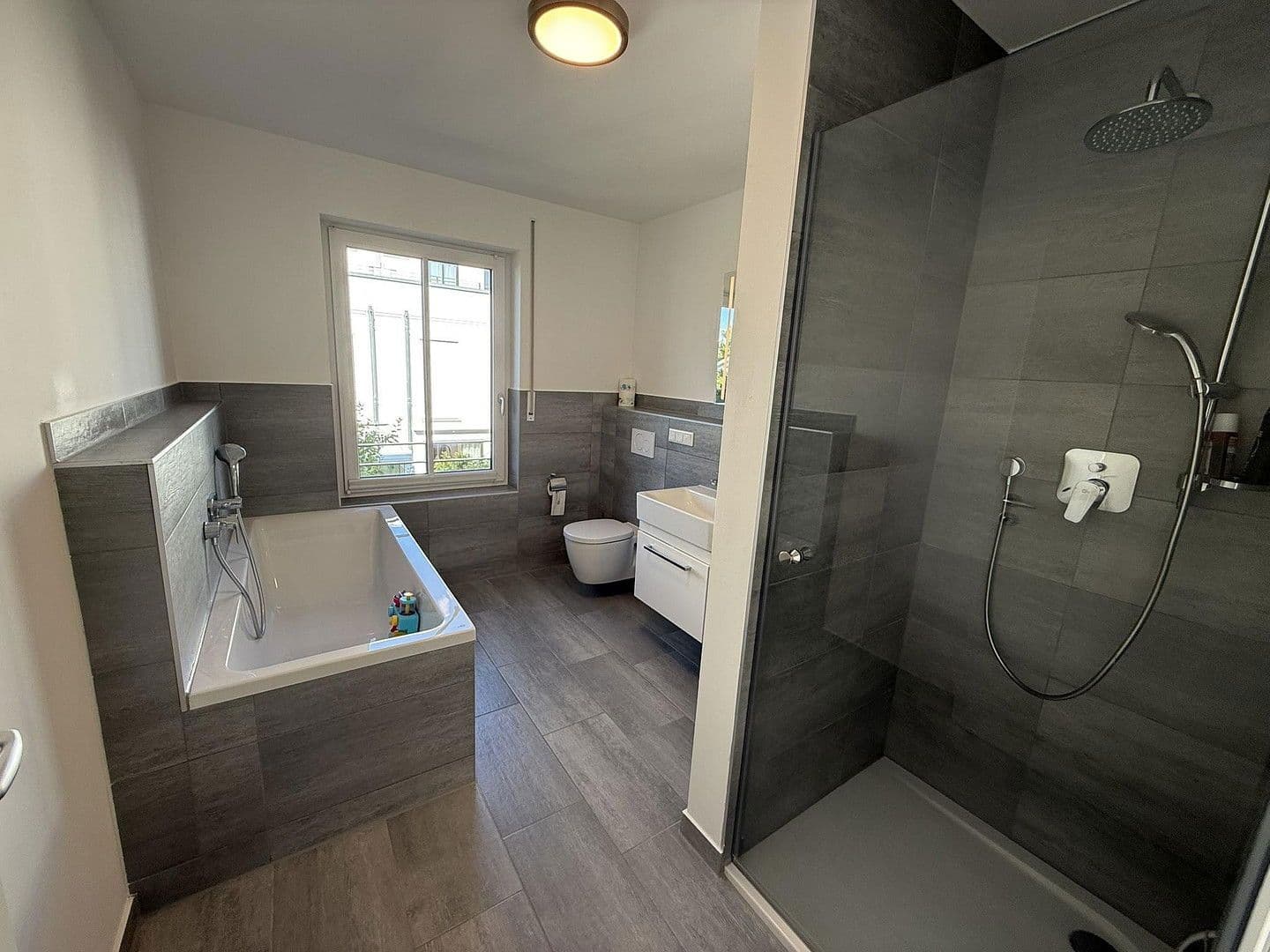 Predaj domu 152 m², pozemek 214 m², Singerstr. 24, Weilheim, Bavorsko Predaj domu 152 m², pozemek 214 m², Singerstr. 24, Weilheim, Bavorsko