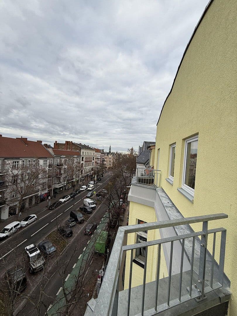Prenájom bytu 1-izbový 35 m², Rheinstraße, Berlin, Berlín Prenájom bytu 1-izbový 35 m², Rheinstraße, Berlin, Berlín