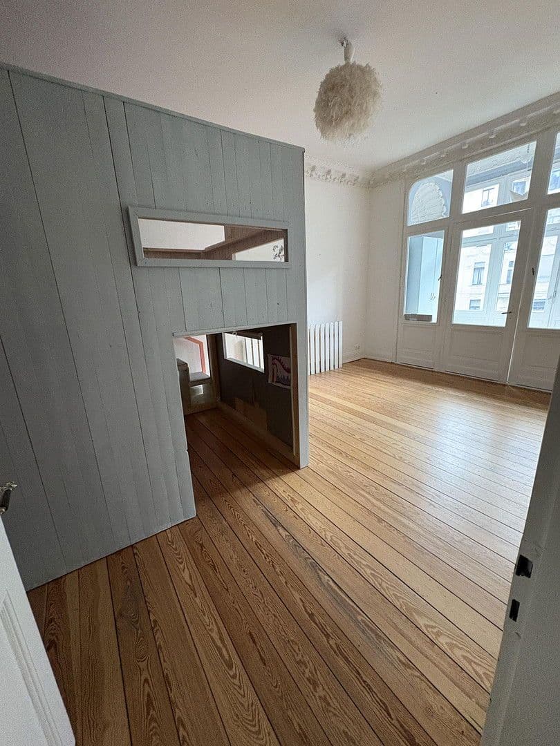 Predaj bytu 5-izbový 139 m², Seerobenstr 29, Wiesbaden, Hesensko Predaj bytu 5-izbový 139 m², Seerobenstr 29, Wiesbaden, Hesensko