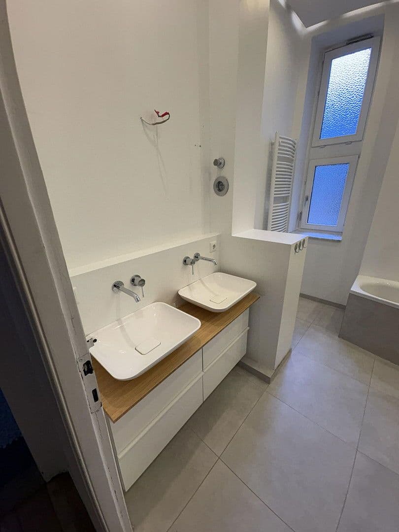 Predaj bytu 5-izbový 139 m², Seerobenstr 29, Wiesbaden, Hesensko Predaj bytu 5-izbový 139 m², Seerobenstr 29, Wiesbaden, Hesensko