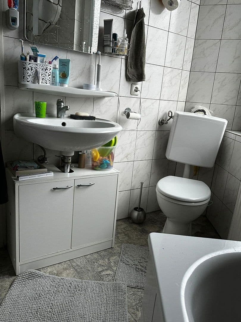 Prenájom bytu 3-izbový 69 m², Bohmter Str. 54, Osnabrück, Dolné Sasko Prenájom bytu 3-izbový 69 m², Bohmter Str. 54, Osnabrück, Dolné Sasko