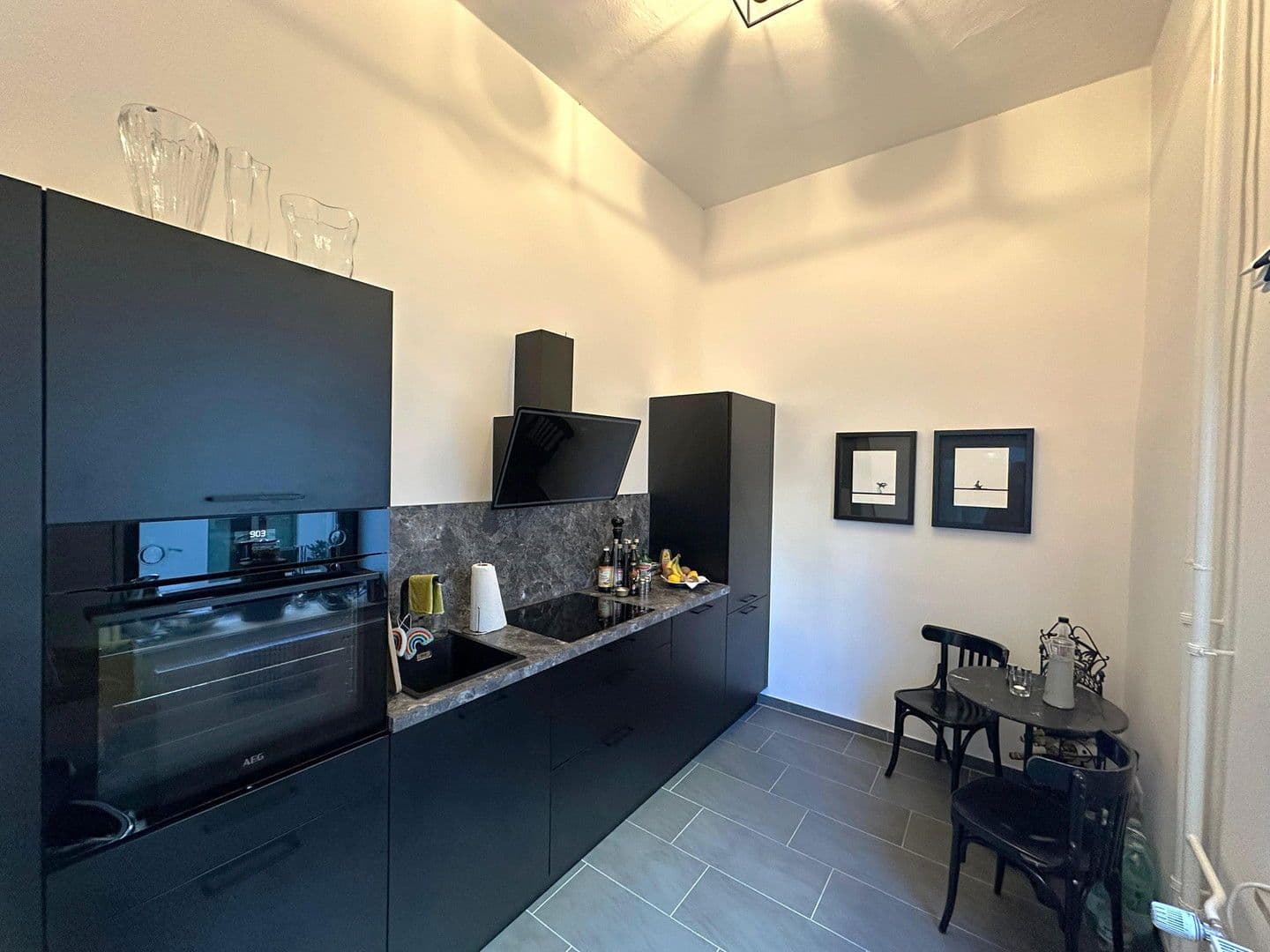 Prenájom bytu 2-izbový 72 m², Mozartstraße 19, München, Bavorsko Prenájom bytu 2-izbový 72 m², Mozartstraße 19, München, Bavorsko