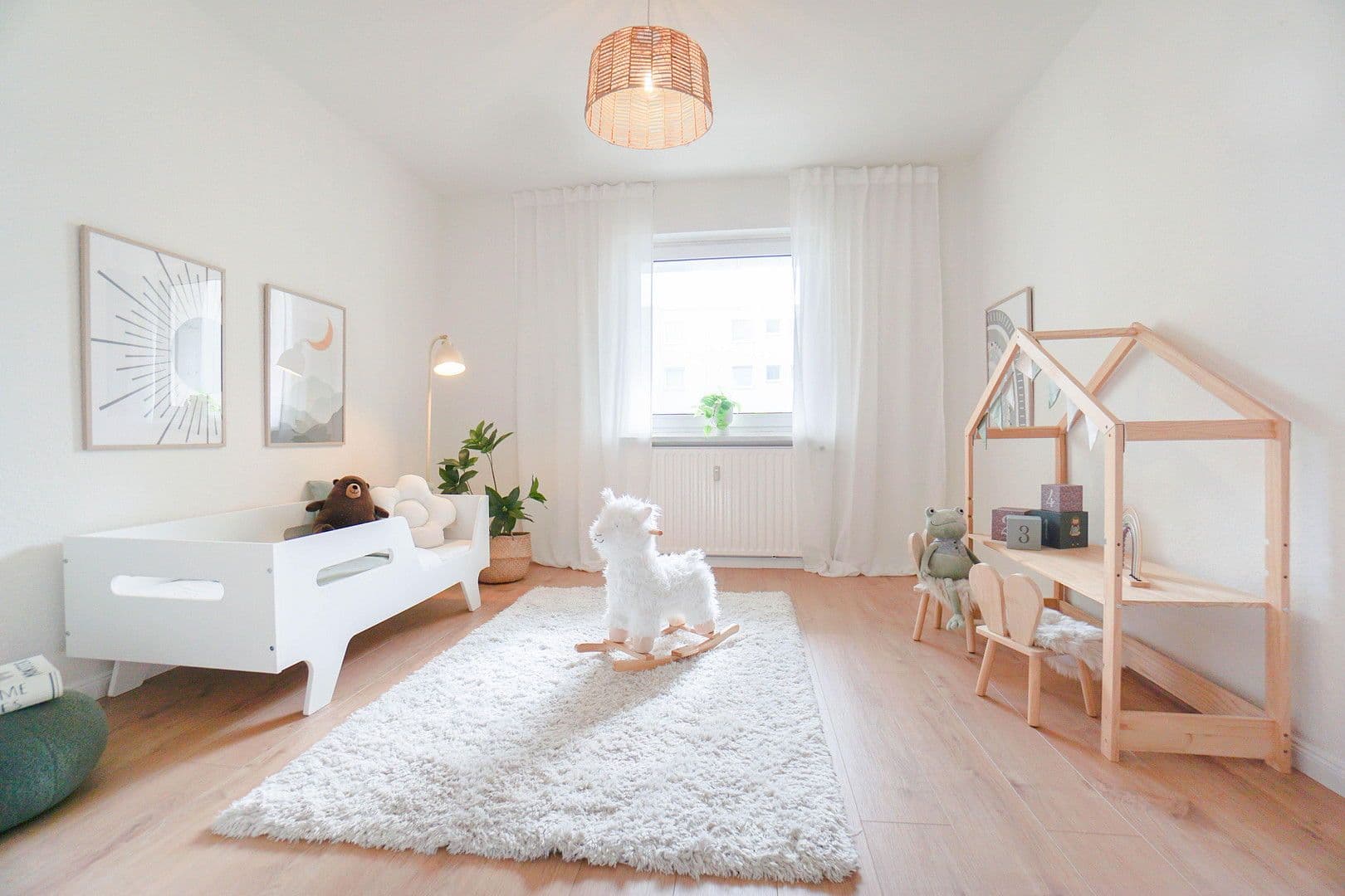 Predaj bytu 3-izbový 73 m², Bremen, Brémy Predaj bytu 3-izbový 73 m², Bremen, Brémy