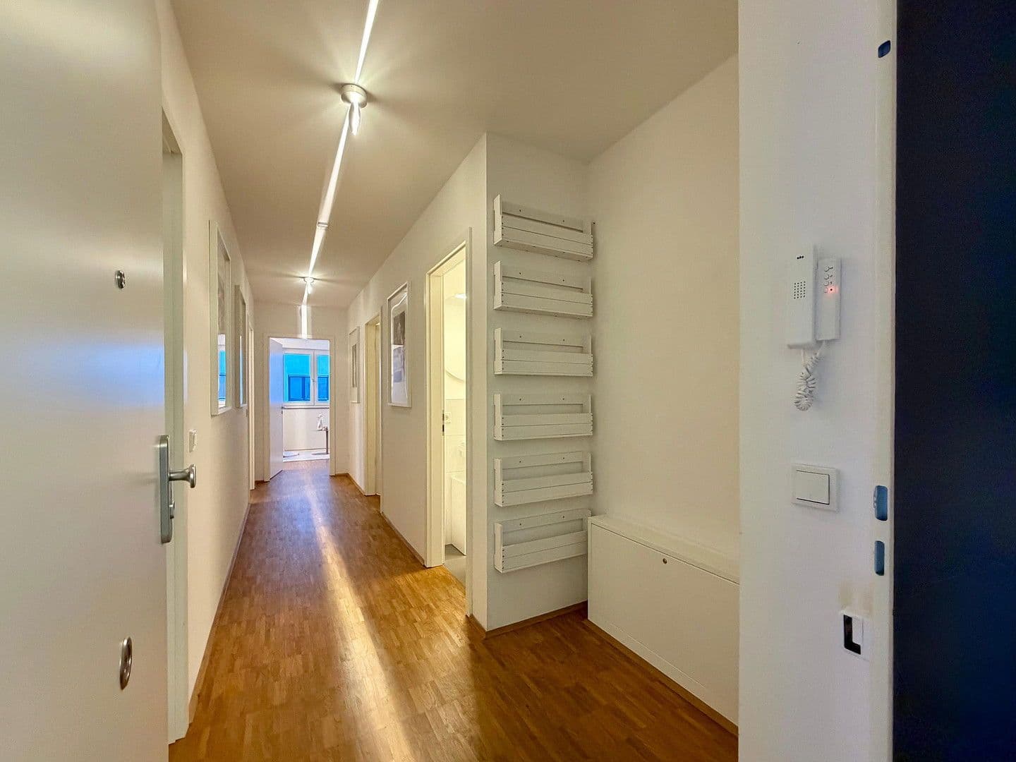 Prenájom bytu 1-izbový 36 m², Fitzmauricestr. 25, Köln, Severné Porýnie - Westfálsko Prenájom bytu 1-izbový 36 m², Fitzmauricestr. 25, Köln, Severné Porýnie - Westfálsko