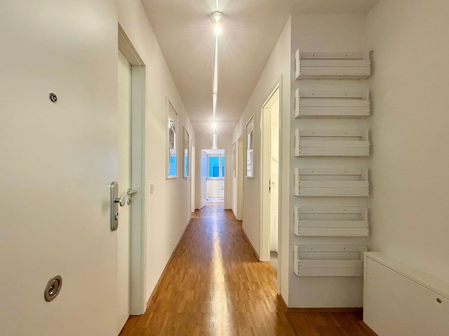 Prenájom bytu 1-izbový 36 m², Fitzmauricestr. 25, Köln, Severné Porýnie - Westfálsko Prenájom bytu 1-izbový 36 m², Fitzmauricestr. 25, Köln, Severné Porýnie - Westfálsko