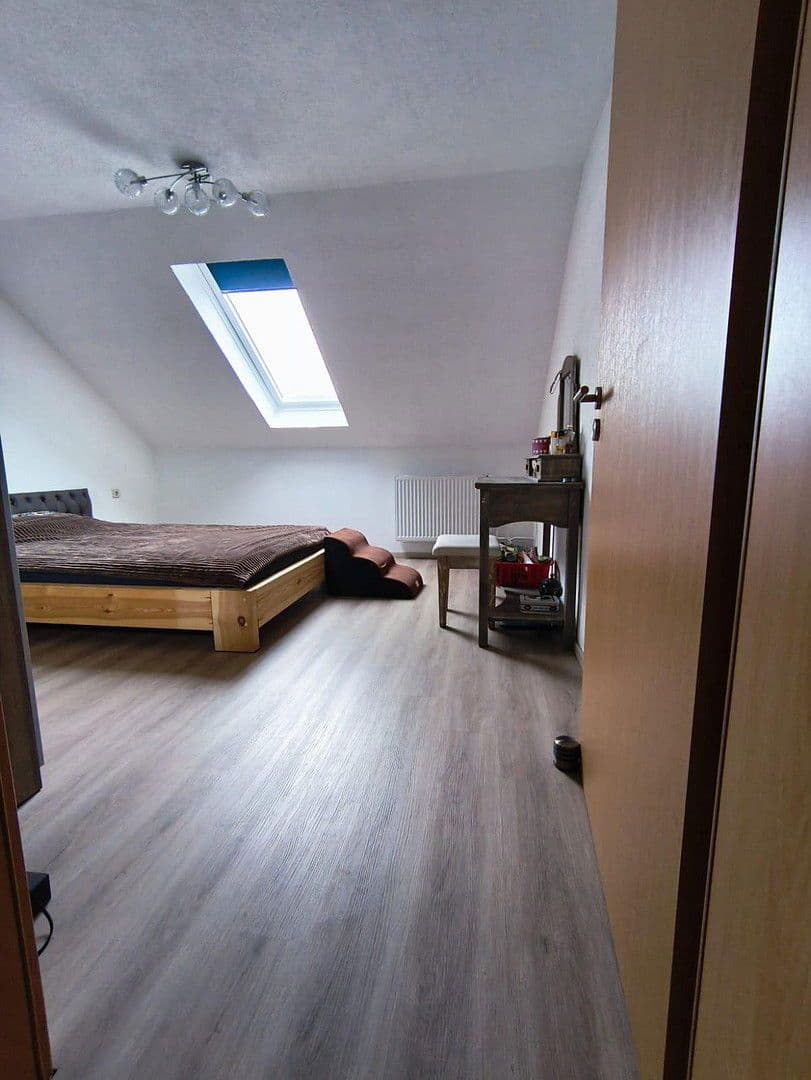 Prenájom bytu 3-izbový 77 m², Rot am See, Bádensko-Wurttembersko Prenájom bytu 3-izbový 77 m², Rot am See, Bádensko-Wurttembersko