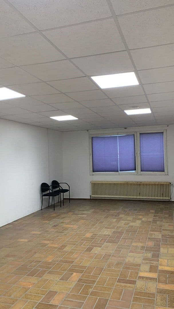 Prenájom nebytového priestoru 504 m², Lage, Severné Porýnie - Westfálsko Prenájom nebytového priestoru 504 m², Lage, Severné Porýnie - Westfálsko