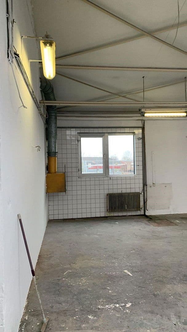 Prenájom nebytového priestoru 504 m², Lage, Severné Porýnie - Westfálsko Prenájom nebytového priestoru 504 m², Lage, Severné Porýnie - Westfálsko