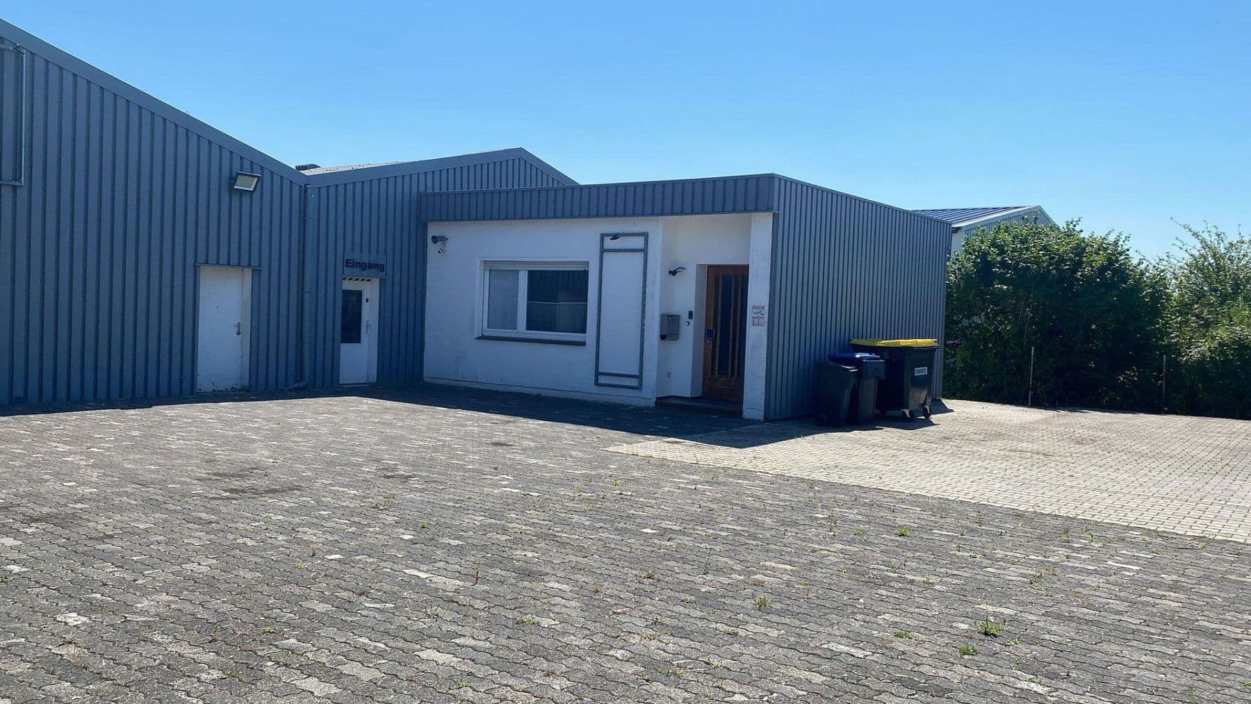 Prenájom nebytového priestoru 504 m², Lage, Severné Porýnie - Westfálsko Prenájom nebytového priestoru 504 m², Lage, Severné Porýnie - Westfálsko