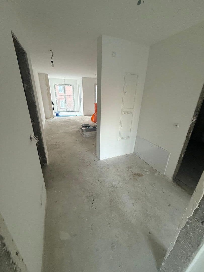 Prenájom bytu 3-izbový 83 m², Köln, Severné Porýnie - Westfálsko Prenájom bytu 3-izbový 83 m², Köln, Severné Porýnie - Westfálsko