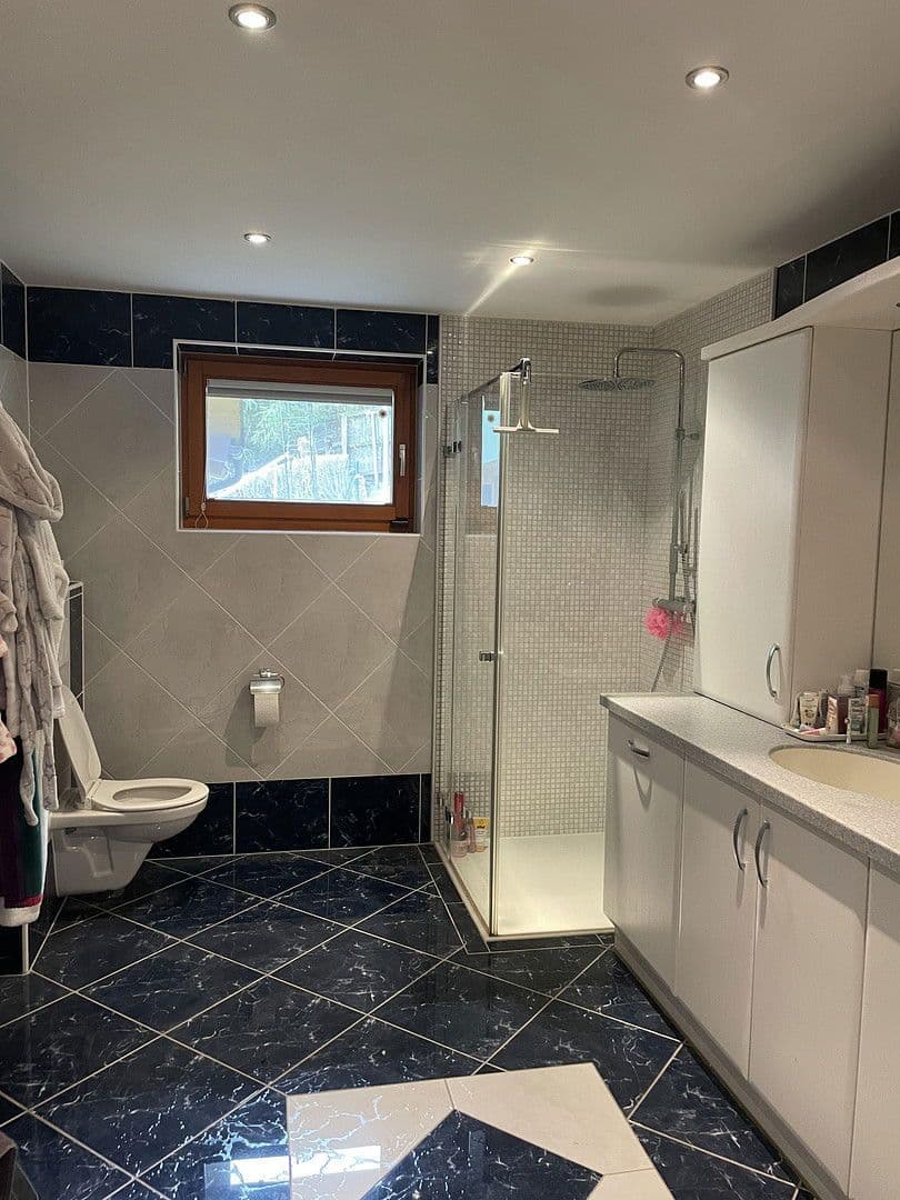 Predaj domu 380 m², pozemek 8.200 m², Kapfenberg, Štajersko Predaj domu 380 m², pozemek 8.200 m², Kapfenberg, Štajersko