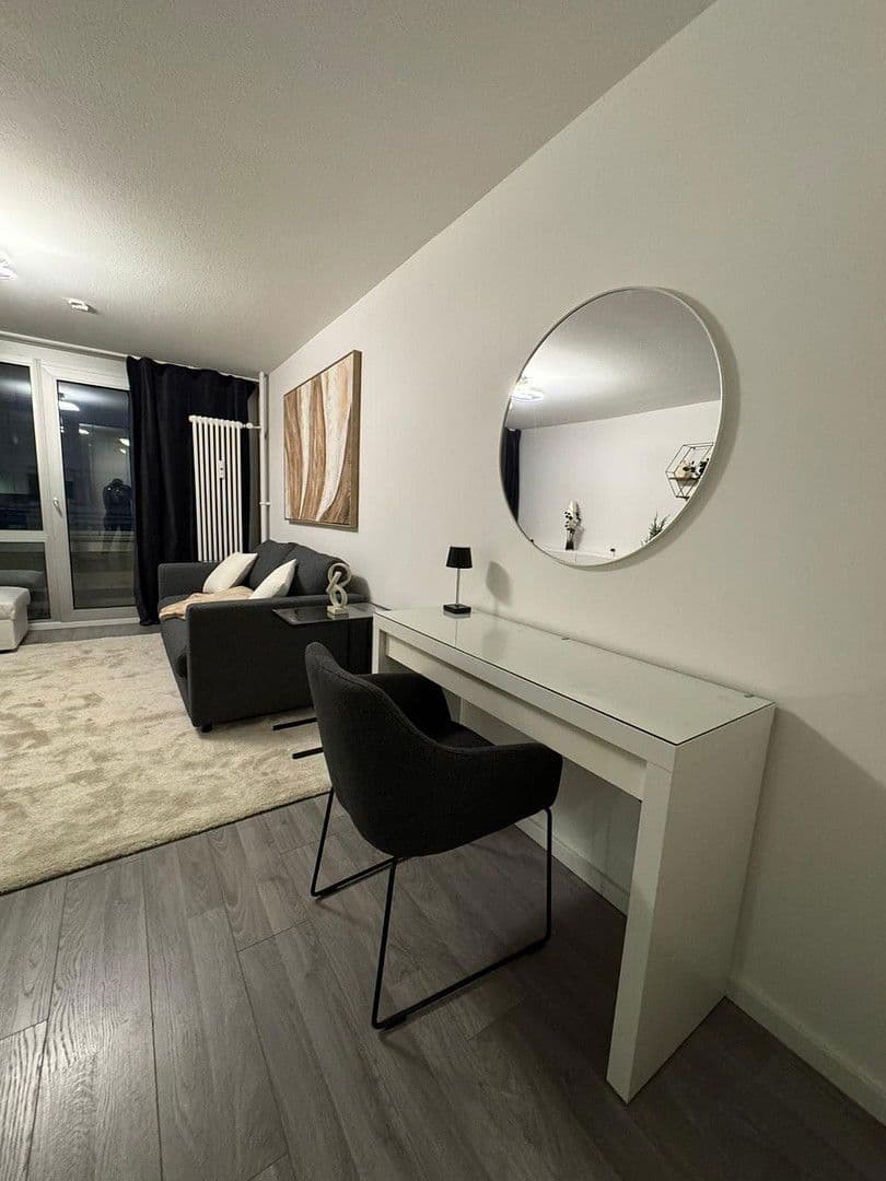 Prenájom bytu 1-izbový 30 m², Berg-am-Laim-Str. 95, München, Bavorsko Prenájom bytu 1-izbový 30 m², Berg-am-Laim-Str. 95, München, Bavorsko