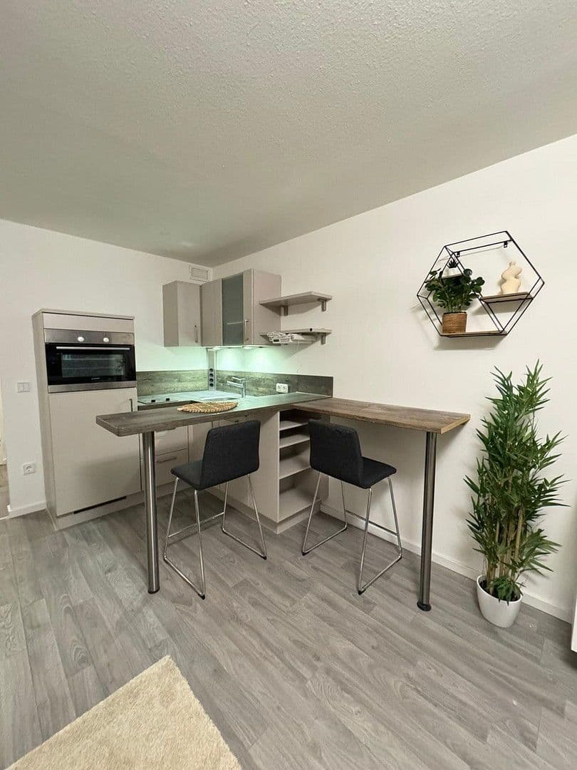 Prenájom bytu 1-izbový 30 m², Berg-am-Laim-Str. 95, München, Bavorsko Prenájom bytu 1-izbový 30 m², Berg-am-Laim-Str. 95, München, Bavorsko