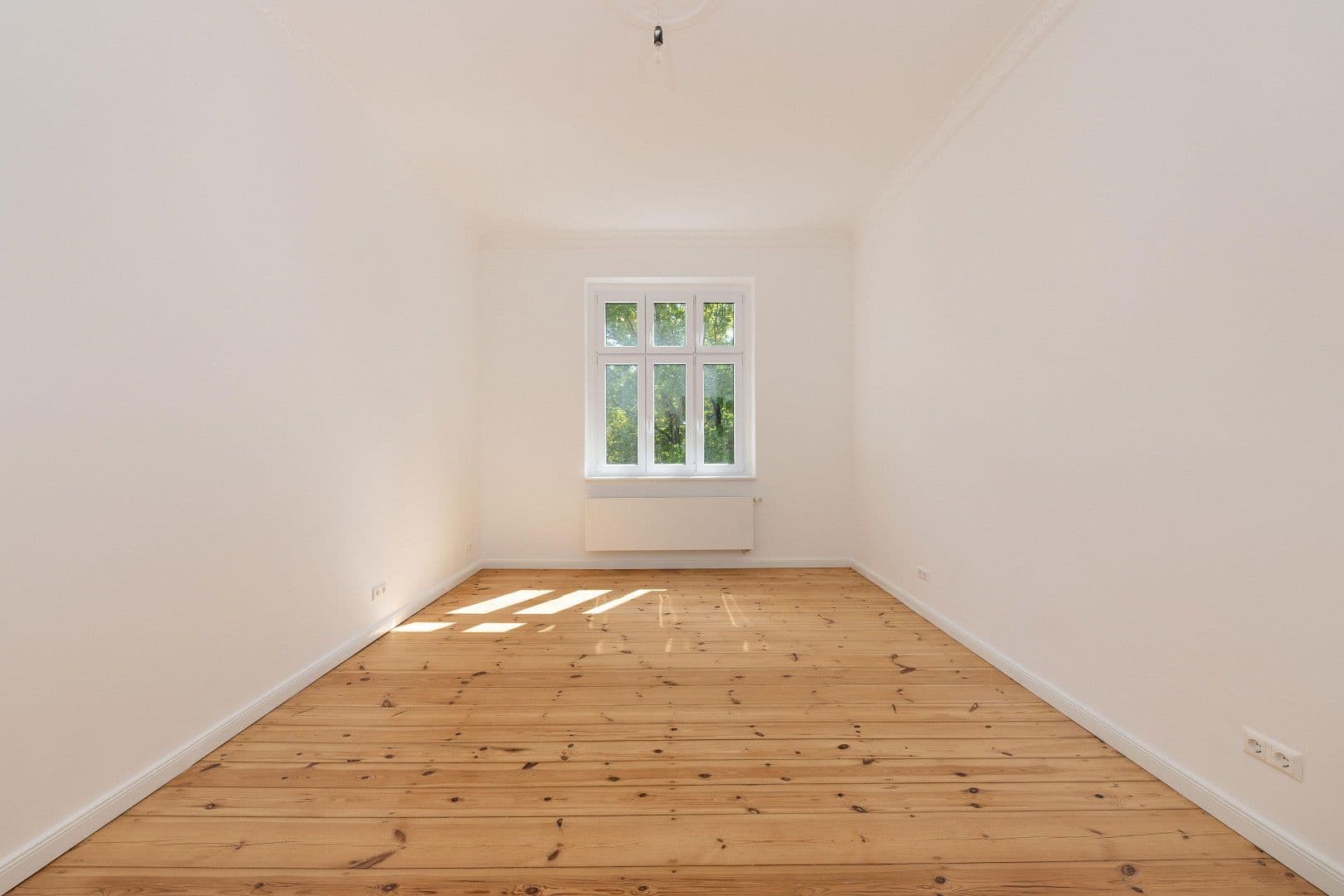 Predaj bytu 5-izbový 131 m², Unter den Eichen 55, Berlin, Berlín Predaj bytu 5-izbový 131 m², Unter den Eichen 55, Berlin, Berlín