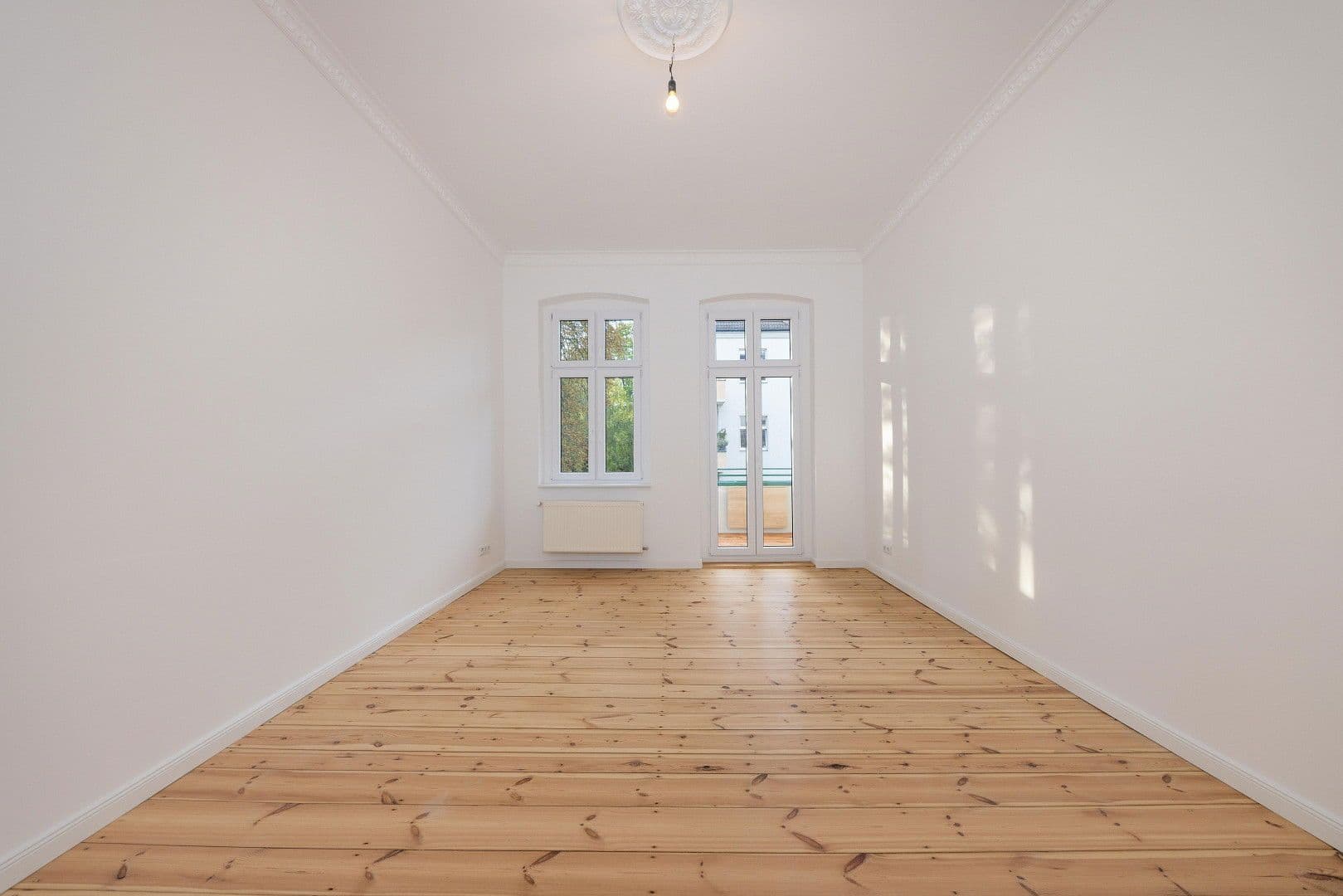 Predaj bytu 5-izbový 131 m², Unter den Eichen 55, Berlin, Berlín Predaj bytu 5-izbový 131 m², Unter den Eichen 55, Berlin, Berlín