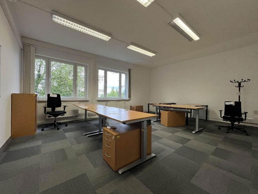 Predaj kancelárie 3.841 m², Grenzstraße 28, Halle, Sasko-Anhaltsko Predaj kancelárie 3.841 m², Grenzstraße 28, Halle, Sasko-Anhaltsko