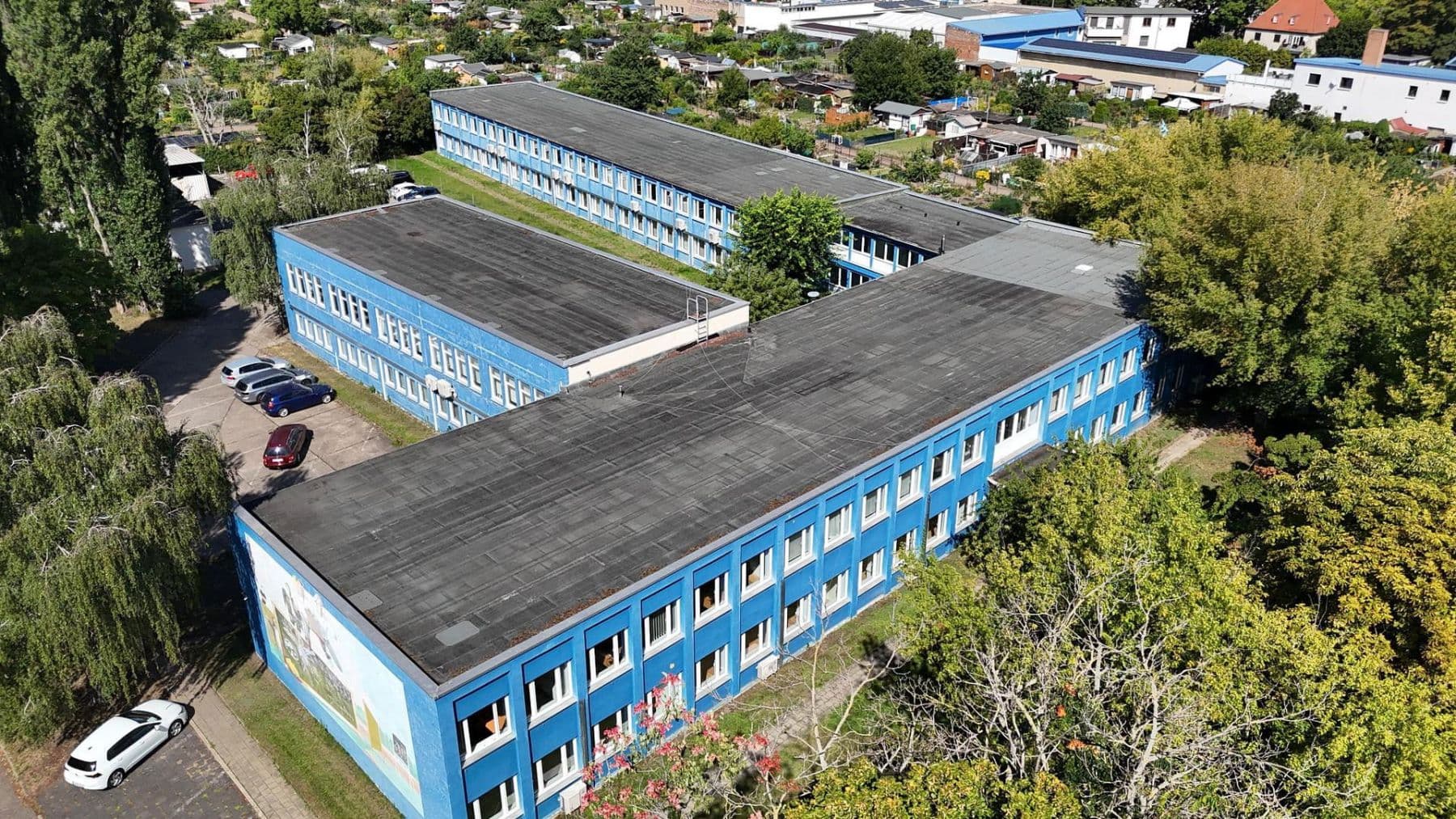 Predaj kancelárie 3.841 m², Grenzstraße 28, Halle, Sasko-Anhaltsko Predaj kancelárie 3.841 m², Grenzstraße 28, Halle, Sasko-Anhaltsko