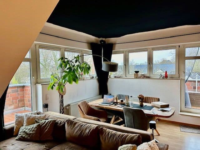 Prenájom bytu 3-izbový 94 m², Wilhelmstraße 1-5, Neuss, Severné Porýnie - Westfálsko Prenájom bytu 3-izbový 94 m², Wilhelmstraße 1-5, Neuss, Severné Porýnie - Westfálsko