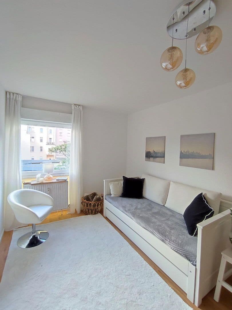 Prenájom bytu 1-izbový 21 m², Akademiestraße 4, Mannheim, Bádensko-Wurttembersko Prenájom bytu 1-izbový 21 m², Akademiestraße 4, Mannheim, Bádensko-Wurttembersko