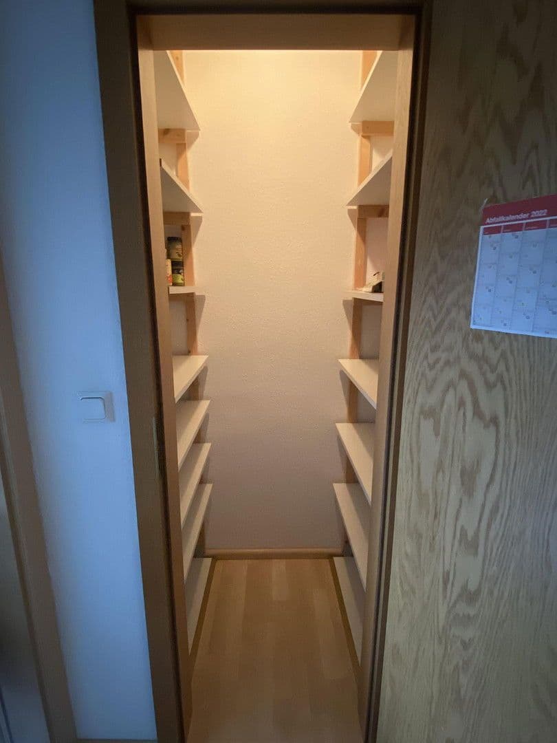 Prenájom bytu 2-izbový 57 m², Eichelsheimerstrasse 27, Mannheim, Bádensko-Wurttembersko Prenájom bytu 2-izbový 57 m², Eichelsheimerstrasse 27, Mannheim, Bádensko-Wurttembersko