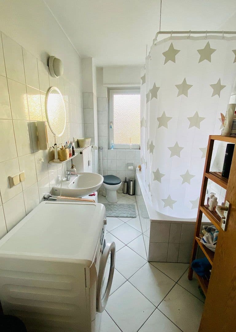 Prenájom bytu 2-izbový 57 m², Eichelsheimerstrasse 27, Mannheim, Bádensko-Wurttembersko Prenájom bytu 2-izbový 57 m², Eichelsheimerstrasse 27, Mannheim, Bádensko-Wurttembersko