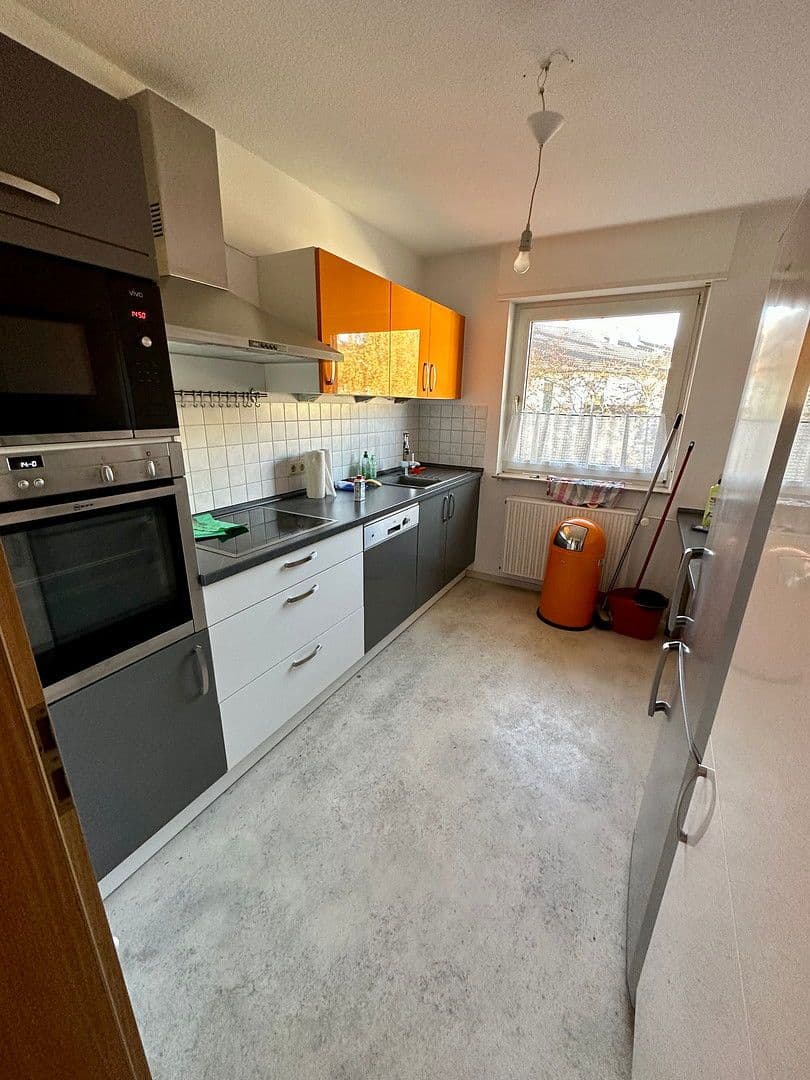 Prenájom bytu 3-izbový 68 m², Eichelsheimer Strasse 27, Mannheim, Bádensko-Wurttembersko Prenájom bytu 3-izbový 68 m², Eichelsheimer Strasse 27, Mannheim, Bádensko-Wurttembersko