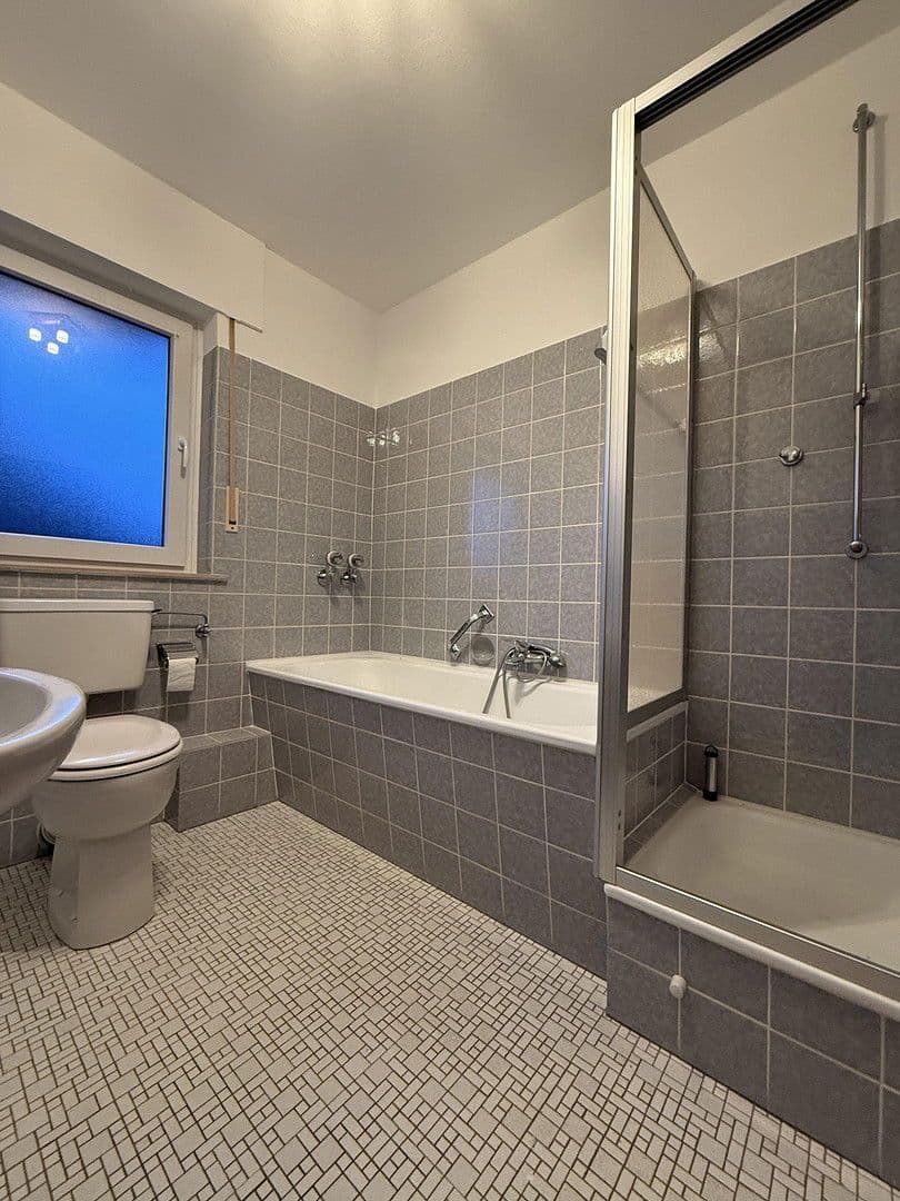 Predaj bytu 2-izbový 65 m², Gütersloh, Severné Porýnie - Westfálsko Predaj bytu 2-izbový 65 m², Gütersloh, Severné Porýnie - Westfálsko