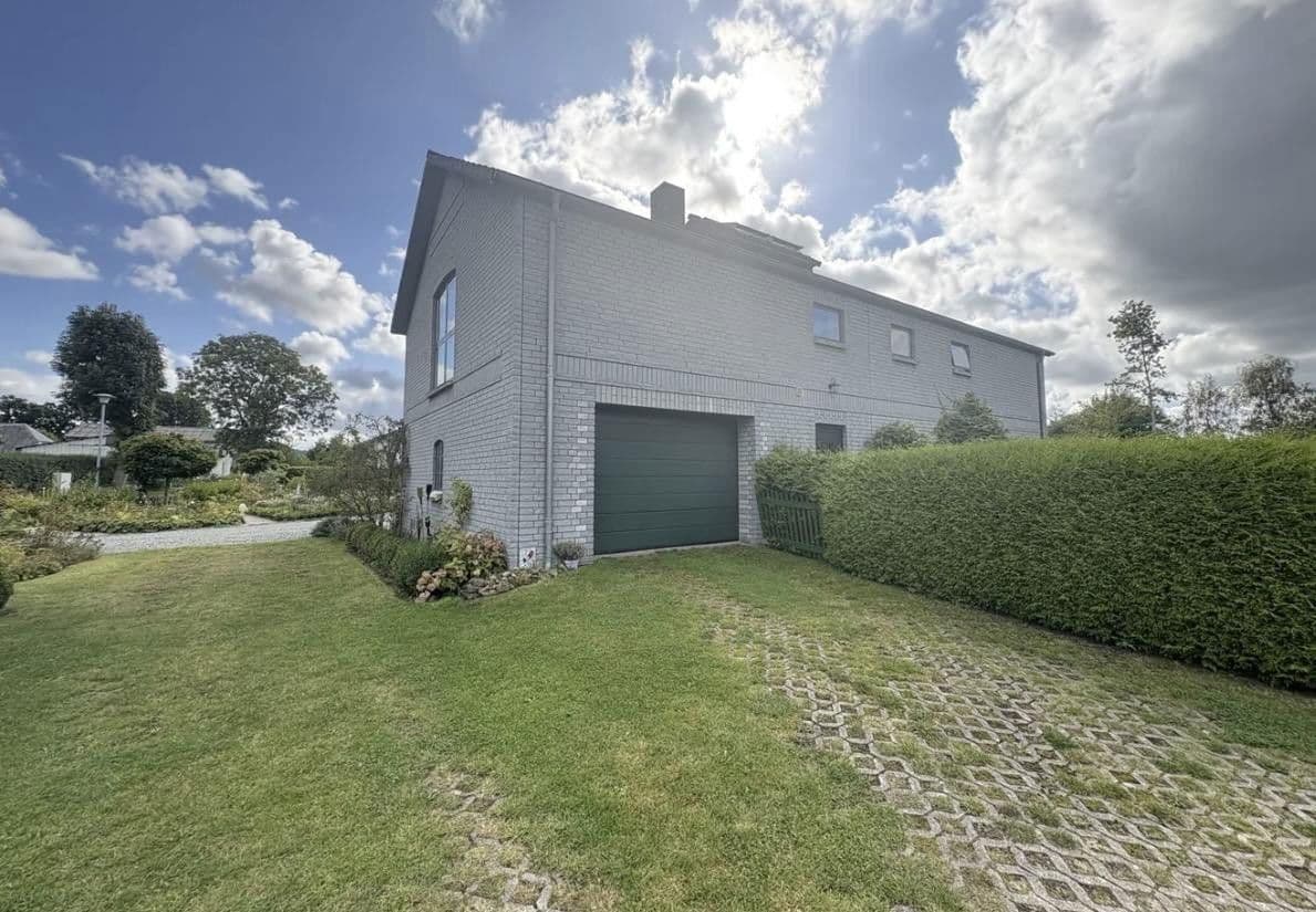 Predaj domu 196 m², pozemek 1.062 m², Bollingstedt, Šlezvicko-Holštajnsko Predaj domu 196 m², pozemek 1.062 m², Bollingstedt, Šlezvicko-Holštajnsko