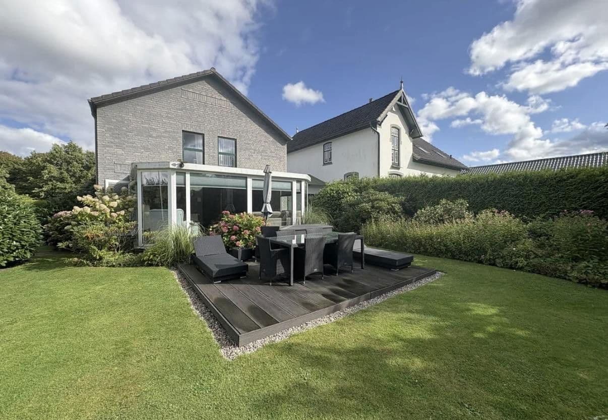 Predaj domu 196 m², pozemek 1.062 m², Bollingstedt, Šlezvicko-Holštajnsko Predaj domu 196 m², pozemek 1.062 m², Bollingstedt, Šlezvicko-Holštajnsko