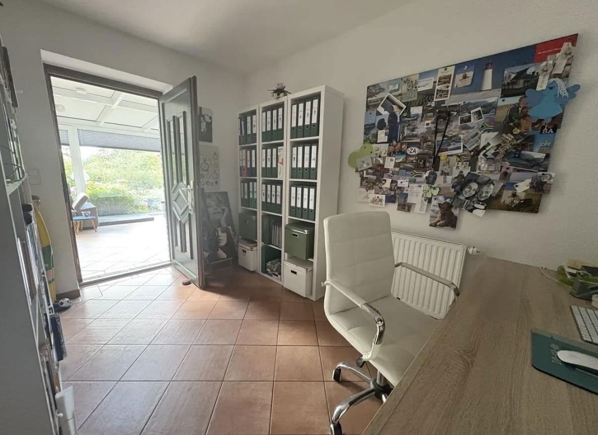 Predaj domu 196 m², pozemek 1.062 m², Bollingstedt, Šlezvicko-Holštajnsko Predaj domu 196 m², pozemek 1.062 m², Bollingstedt, Šlezvicko-Holštajnsko