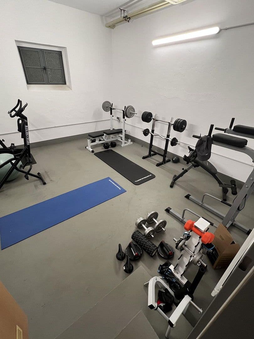 Prenájom bytu 2-izbový 95 m², Rubensstraße 12, Düsseldorf, Severné Porýnie - Westfálsko Prenájom bytu 2-izbový 95 m², Rubensstraße 12, Düsseldorf, Severné Porýnie - Westfálsko