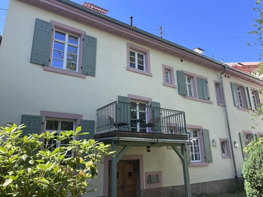 Prenájom bytu 3-izbový 118 m², Bleichstr. 30, Gernsbach, Bádensko-Wurttembersko Prenájom bytu 3-izbový 118 m², Bleichstr. 30, Gernsbach, Bádensko-Wurttembersko