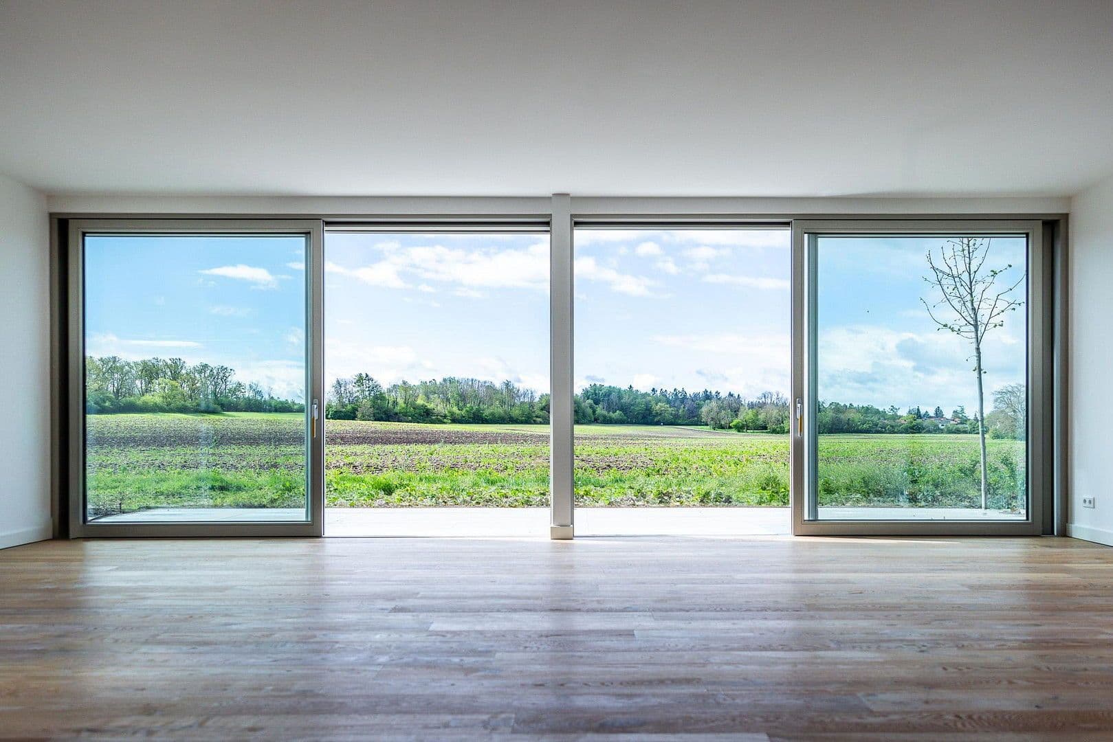 Predaj domu 218 m², pozemek 489 m², München, Bavorsko Predaj domu 218 m², pozemek 489 m², München, Bavorsko