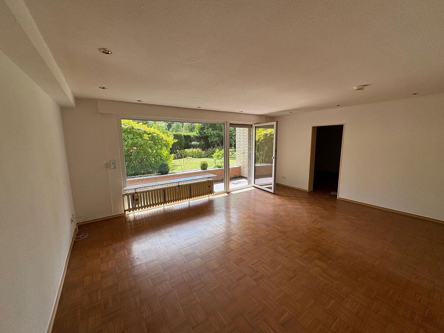 Prenájom bytu 2-izbový 71 m², Erkrath, Severné Porýnie - Westfálsko Prenájom bytu 2-izbový 71 m², Erkrath, Severné Porýnie - Westfálsko