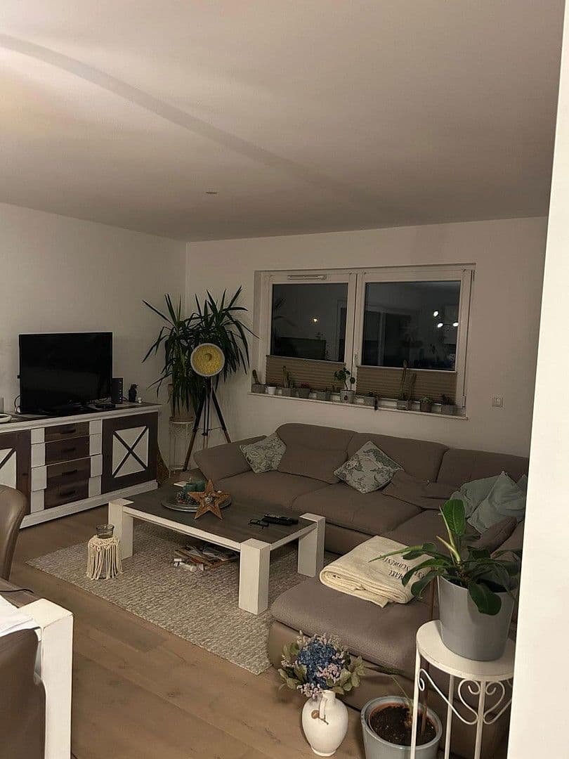 Prenájom bytu 4-izbový 106 m², Fécampring 19, Rheinfelden (Baden), Bádensko-Wurttembersko Prenájom bytu 4-izbový 106 m², Fécampring 19, Rheinfelden (Baden), Bádensko-Wurttembersko