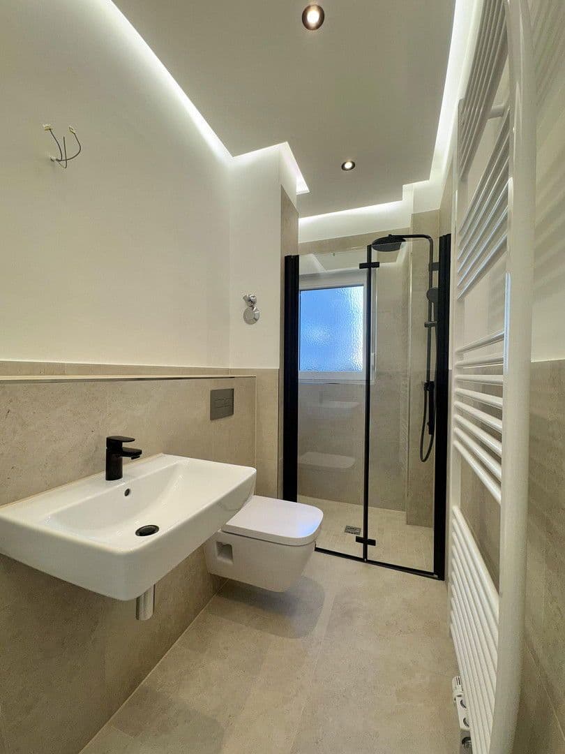 Predaj bytu 3-izbový 58 m², Berlin, Berlín Predaj bytu 3-izbový 58 m², Berlin, Berlín