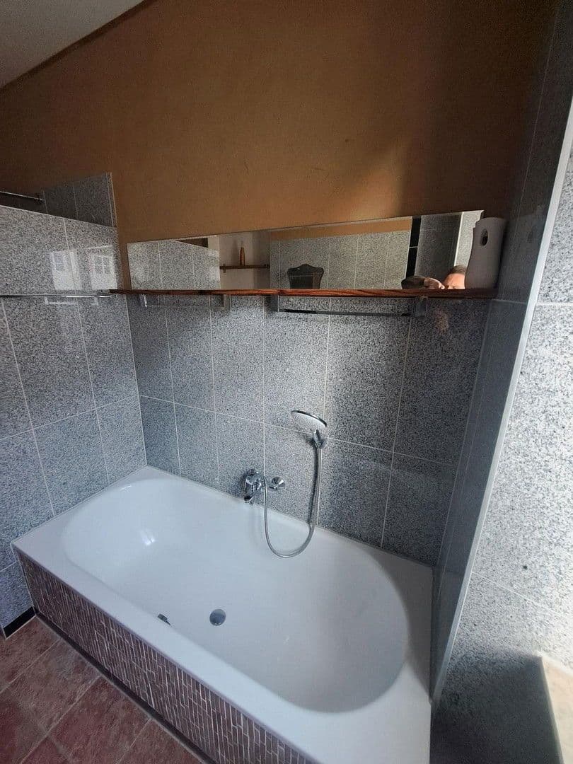 Prenájom bytu 3-izbový 116 m², Krämerstraße 2, Oppenheim, Porýnie-Falcko Prenájom bytu 3-izbový 116 m², Krämerstraße 2, Oppenheim, Porýnie-Falcko