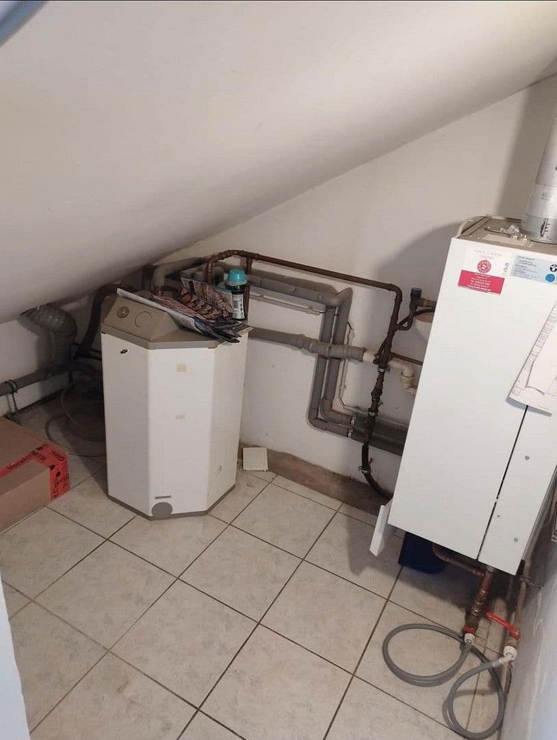 Prenájom bytu 2-izbový 61 m², Hauptstraße 3, Bornheim, Severné Porýnie - Westfálsko Prenájom bytu 2-izbový 61 m², Hauptstraße 3, Bornheim, Severné Porýnie - Westfálsko