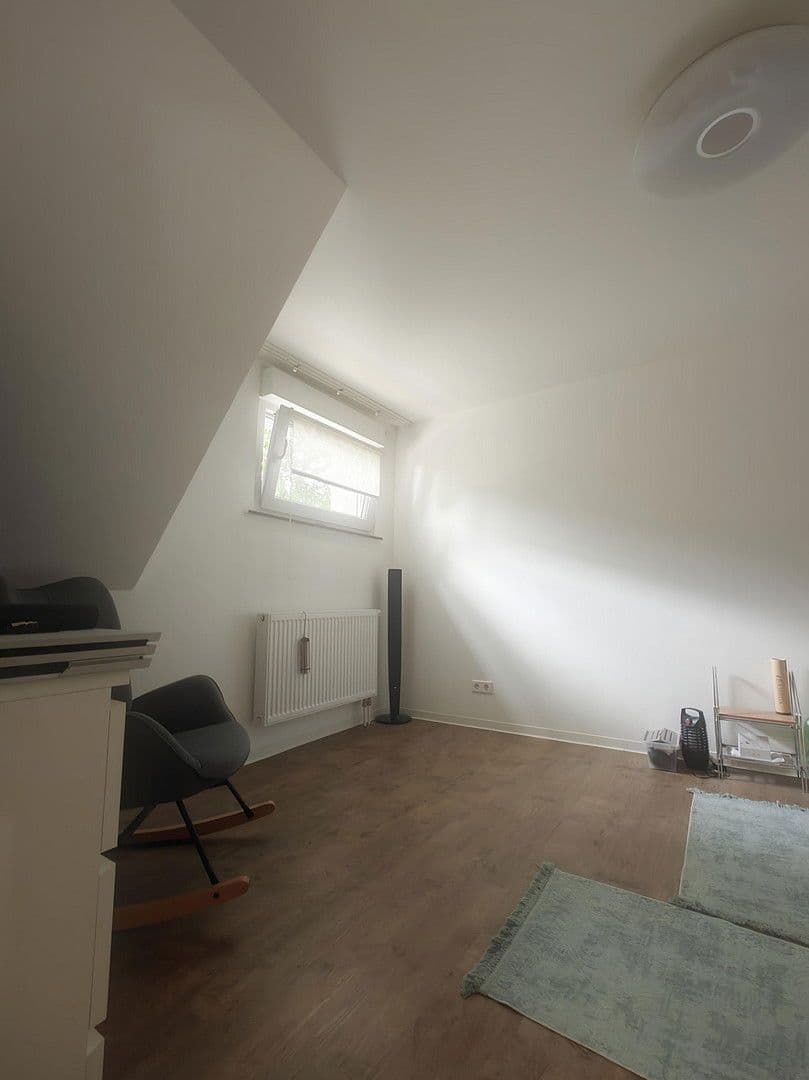 Predaj domu 90 m², pozemek 373 m², Gelsenkirchen, Severné Porýnie - Westfálsko Predaj domu 90 m², pozemek 373 m², Gelsenkirchen, Severné Porýnie - Westfálsko