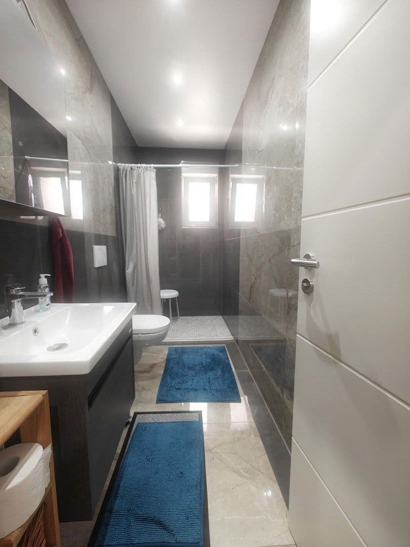 Predaj domu 90 m², pozemek 373 m², Gelsenkirchen, Severné Porýnie - Westfálsko Predaj domu 90 m², pozemek 373 m², Gelsenkirchen, Severné Porýnie - Westfálsko