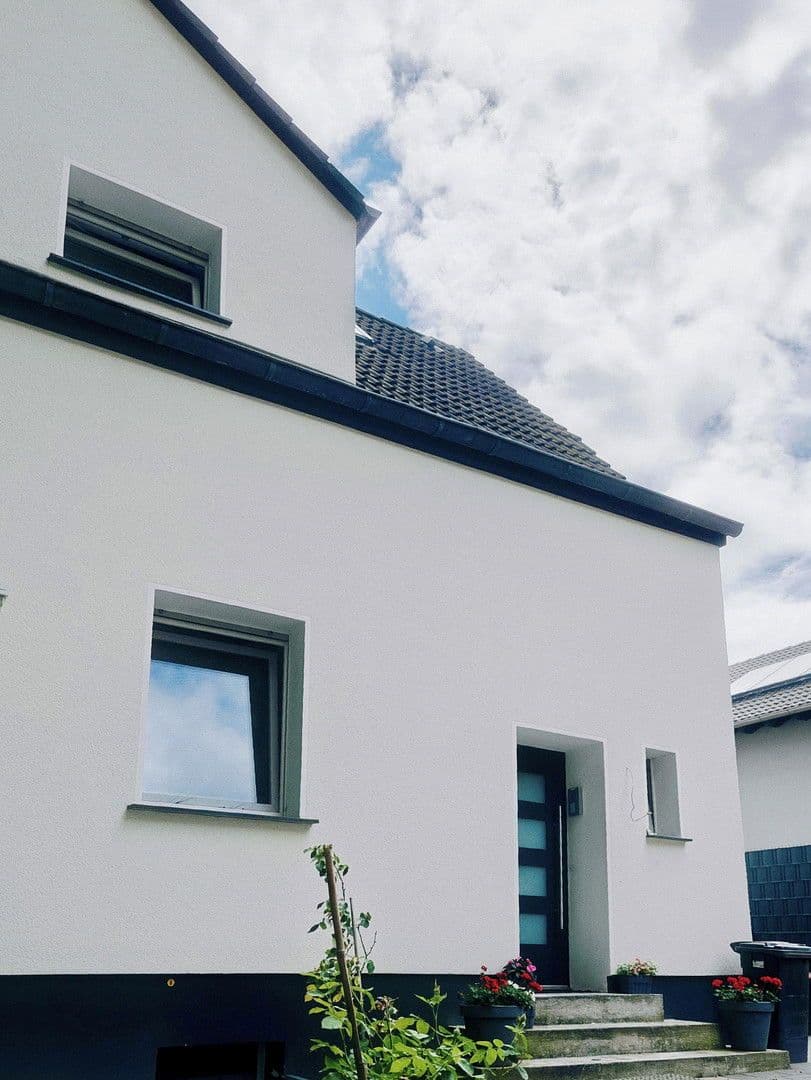 Predaj domu 90 m², pozemek 373 m², Gelsenkirchen, Severné Porýnie - Westfálsko Predaj domu 90 m², pozemek 373 m², Gelsenkirchen, Severné Porýnie - Westfálsko