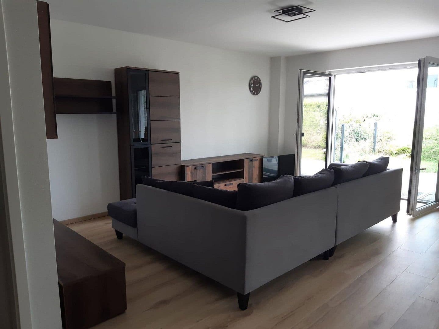 Prenájom bytu 2-izbový 75 m², Kirchbrunner Feld 24, Heldenstein, Bavorsko Prenájom bytu 2-izbový 75 m², Kirchbrunner Feld 24, Heldenstein, Bavorsko