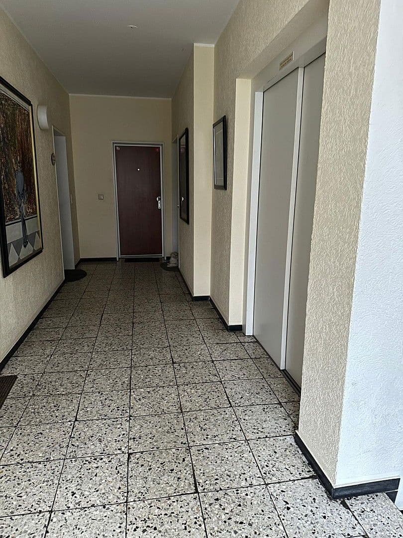 Predaj bytu 5-izbový 182 m², Köln, Severné Porýnie - Westfálsko Predaj bytu 5-izbový 182 m², Köln, Severné Porýnie - Westfálsko