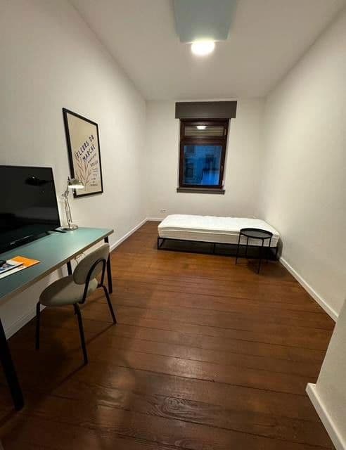 Prenájom bytu 18 m², Karlsruhe, Bádensko-Wurttembersko Prenájom bytu 18 m², Karlsruhe, Bádensko-Wurttembersko