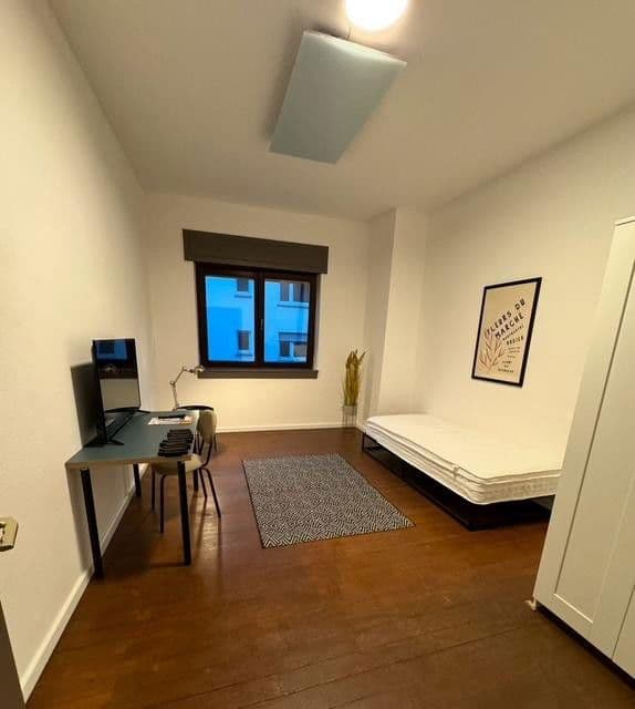 Prenájom bytu 18 m², Karlsruhe, Bádensko-Wurttembersko Prenájom bytu 18 m², Karlsruhe, Bádensko-Wurttembersko