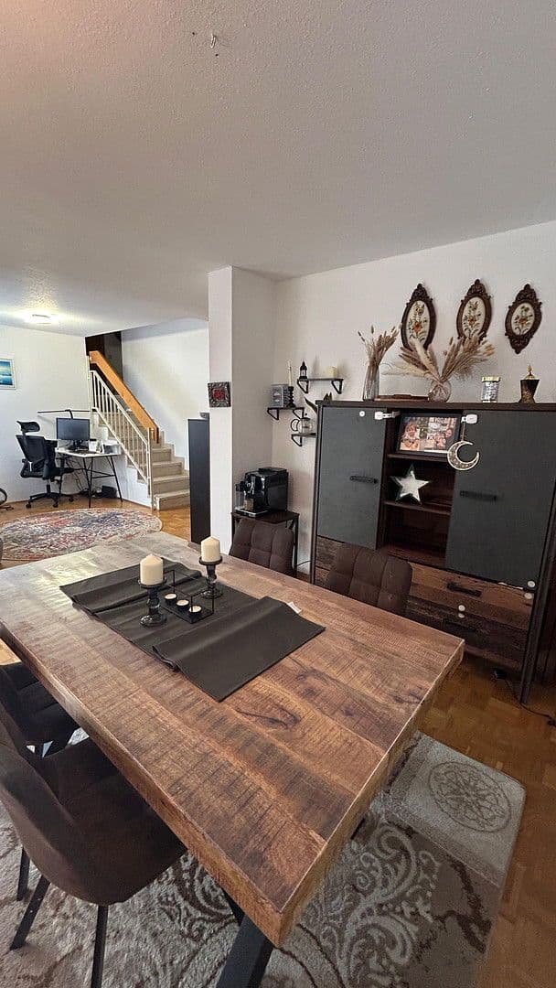 Predaj bytu 3-izbový 104 m², Kornwestheim, Bádensko-Wurttembersko Predaj bytu 3-izbový 104 m², Kornwestheim, Bádensko-Wurttembersko