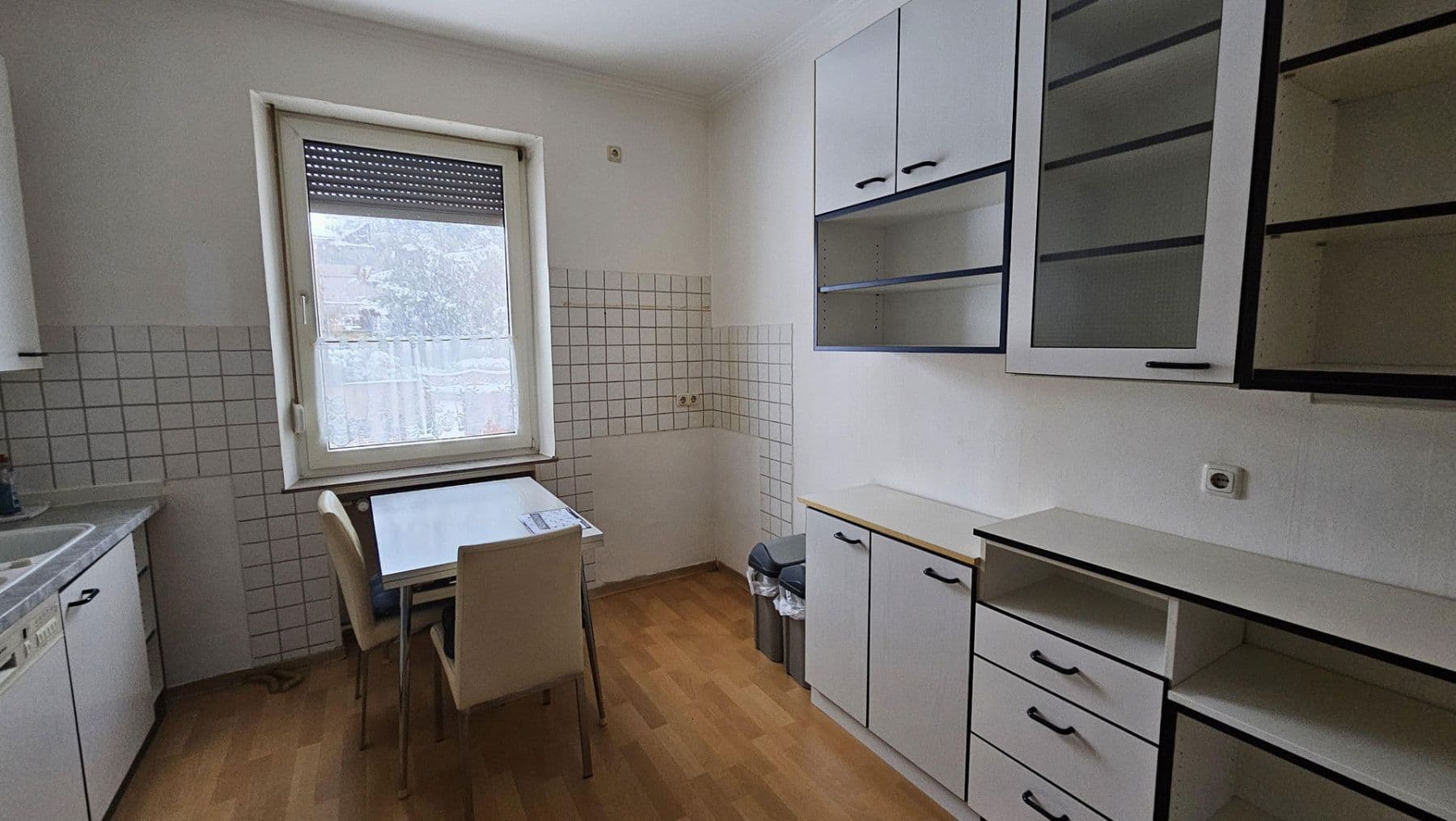 Prenájom bytu 2-izbový 70 m², Herzogenrath, Severné Porýnie - Westfálsko Prenájom bytu 2-izbový 70 m², Herzogenrath, Severné Porýnie - Westfálsko