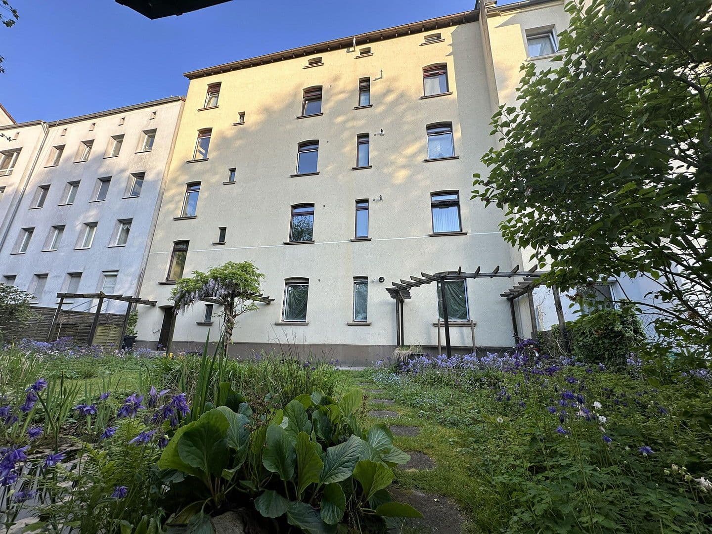 Prenájom bytu 3-izbový 87 m², Hattinger Str., Bochum, Severné Porýnie - Westfálsko Prenájom bytu 3-izbový 87 m², Hattinger Str., Bochum, Severné Porýnie - Westfálsko