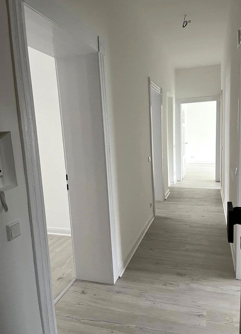 Prenájom bytu 3-izbový 87 m², Hattinger Str., Bochum, Severné Porýnie - Westfálsko Prenájom bytu 3-izbový 87 m², Hattinger Str., Bochum, Severné Porýnie - Westfálsko